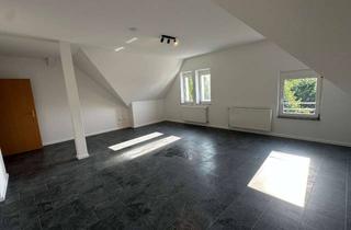 Wohnung mieten in Uhlandstr. 12, 44627 Sodingen, Sanierte 4,5 Zimmer Wohnung mit eigenem Gartenabteil