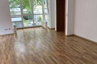 Wohnung mieten in Waldstraße 24, 32105 Bad Salzuflen, Schöne 2-Zimmer-Wohnung im 1.OG mit Balkon und Tiefgarage in Kurparknähe