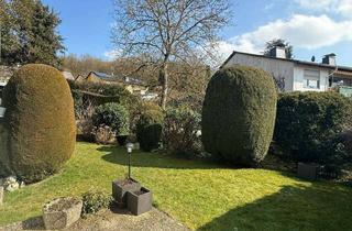 Doppelhaushälfte kaufen in 65817 Eppstein, BIETERVERFAHREN! Großzügige Doppelhaushälfte - Raumwunder mit idyllisch angelegtem Garten!