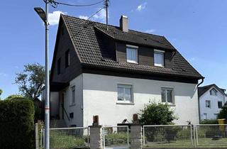 Einfamilienhaus kaufen in 73614 Schorndorf, Freistehendes Einfamilienhaus mit großem Grundstück– vielseitige Möglichkeiten (auch für Investoren)