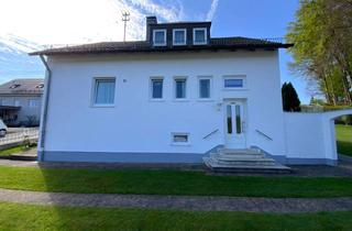 Mehrfamilienhaus kaufen in 86381 Krumbach, Tolles Mehrfamilienhaus in Krumbach sucht neue Eigentümer
