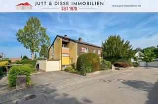 Einfamilienhaus kaufen in 76547 Sinzheim, Großes Einfamilienhaus mit Einliegerwhg. u. sonnigem Gartengrundstück in guter Wohnlage in Sinzheim
