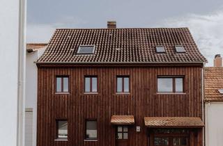 Anlageobjekt in Kinderschulstr., 69254 Malsch, Provisionsfrei für den Käufer - Zweifamilienhaus - ein Gebäudeensemble mit großem Innenhof