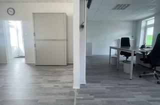 Büro zu mieten in Altes Dorf, 31134 Hildesheim, Perfekt für Handwerksbetriebe: 110 qm saniertes Büro + 140 qm Lager + große Terrasse