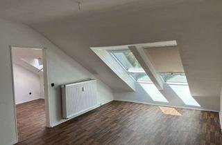 Wohnung mieten in Bieberer Straße 97, 63179 Obertshausen, Geschmackvolle 2-Zimmer-Dachgeschosswohnung in Obertshausen