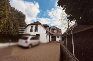 Villa kaufen in 50996 Hahnwald, Stadtvilla im Hahnwald für Ihre Großfamilie