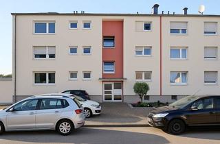 Wohnung kaufen in 51371 Bürrig, Lichtdurchflutete DG-Wohnung mit Südbalkon auf Erbpachtgrundstück – ruhig & charmant wohnen