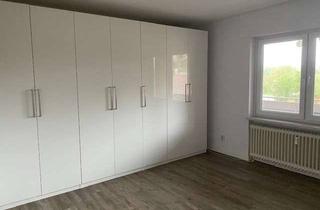 Wohnung mieten in 24113 Molfsee, Exklusive, gepflegte 3-Zimmer-Wohnung mit gehobener Innenausstattung mit Balkon und EBK in Molfsee
