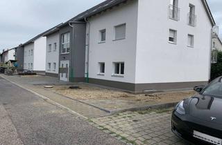 Wohnung mieten in 85406 Zolling, Exklusive, neuwertige 4-Zimmer-Wohnung mit Balkon in Zolling
