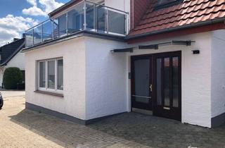 Wohnung mieten in Vormbrocksiedlung, 32312 Lübbecke, Sanierte schöne und ruhige 5-Zimmer-EG-Wohnung mit Garten in Lübbecke-Nettelstedt