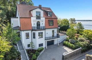 Villa kaufen in 22587 Blankenese, Traumhafte Elbblick-Villa mit 2 Wohneinheiten in Blankenese