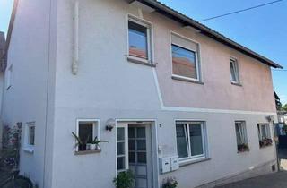 Haus kaufen in 55450 Langenlonsheim, Zwei auf einen Streich! Vermietetes Zweifamilienhaus plus Abrisshaus