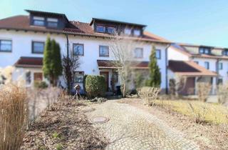 Haus kaufen in 88471 Laupheim, Sofort wohlfühlen: Reihenmittelhaus mit 6 Zimmern, Garten, Garage und Freistellplatz in Laupheim