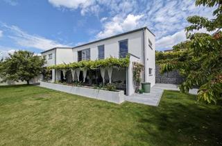 Haus kaufen in 84172 Buch, Haus mit parkartigem Grundstück in unverbaubarer ruhiger Aussichtslage