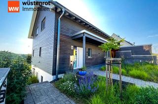 Einfamilienhaus kaufen in 56357 Holzhausen, Barrierefreies Einfamilienhaus mit Aufzug, Einliegerwohnung und Panoramablick in ruhiger Höhenlage v