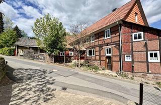 Haus kaufen in 37619 Heyen, vielseitiges Fachwerkhaus mit Halle und Fernblick