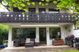 Haus mieten in 82049 Pullach, Ruhige Doppelhaushälfte mit fünf Zimmern und Garten in Pullach i. Isartal