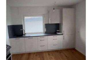 Wohnung mieten in Kantstraße, 74889 Sinsheim, Geschmackvolle, sanierte 2-Zimmer-Erdgeschosswohnung mit geh. Innenausstattung mit Balkon und EBK