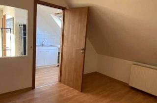 Wohnung mieten in 67655 Innenstadt, Gepflegte Dachgeschosswohnung für Studenten, i. d. Nähe des Stadtparks!