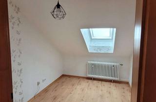 Wohnung mieten in 51491 Overath, Freundliche 3-Zimmer-DG-Wohnung mit Balkon und EBK in Overath