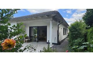 Haus kaufen in 47906 Kempen, Ein Diamant in Kempens ruhigem Süden - Bungalow mit Swimmingpool, Garten und Garage