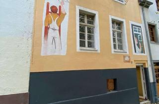 Reihenhaus kaufen in Obere Fischgasse, 56626 Andernach, Kleines Reihenhaus mit Potenzial in zentraler Lage von Andernach - ideal für Handwerker!