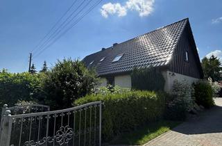 Einfamilienhaus kaufen in Goldberger Straße, 19399 Techentin, Geräumiges, preiswertes 6-Raum-Einfamilienhaus in Techentin