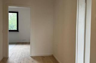 Wohnung mieten in 51469 Bergisch Gladbach, Schöne 3Z-Altbauwohnung - Erstbezug nach Kernsanierung