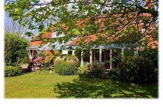 Einfamilienhaus kaufen in 25821 Breklum, Exklusives EFH in Breklum mit möglicher Praxis-/Gewerbefläche !