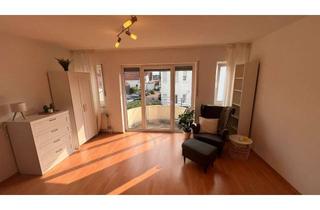 Immobilie mieten in Parkstraße 40, 53797 Lohmar, Frisch renovierte, möblierte 1-Zimmer-Wohnung mit Balkon und TG-Stellplatz im Herzen von Lohmar