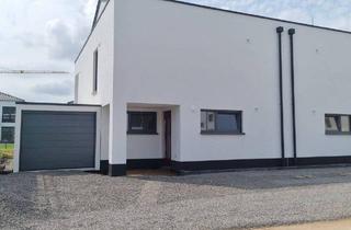 Doppelhaushälfte kaufen in Eichenweg 10, 52388 Nörvenich, Nörvenich - Moderne Doppelhaushälfte mit Garage und schönem Garten