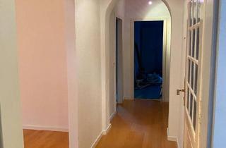 Wohnung kaufen in 42659 Solingen, Solingen - Eine schöne freie 3 Zimmer Wohnung mit Garten ohne Makler Gebühr