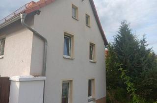 Haus kaufen in 07980 Berga, Berga/Elster - Vierseitenhof zu kaufen Sanierung und Renovierung Bedürftig