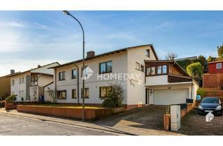 Haus kaufen in 67714 Waldfischbach-Burgalben, Waldfischbach-Burgalben - Familienfreundliches Zuhause mit ELW, Garten, Wintergarten und zahlreichen Stellplätzen