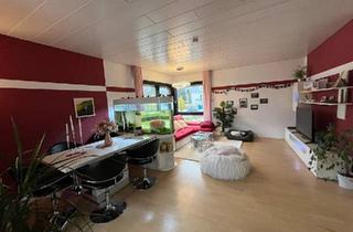Wohnung kaufen in 45549 Sprockhövel, Sprockhövel - Moderne Eigentumswohnung mit Balkon, Garage und neuer Einbauküche