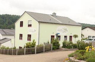 Mehrfamilienhaus kaufen in 85137 Walting, Walting - Mehrfamilienhaus mit 3 Wohneinheiten, Mehrgenerationenhaus