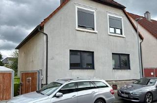 Haus kaufen in 68753 Waghäusel, Waghäusel - 2 Familienhaus mit großem Grundstück für weitere Bebauung