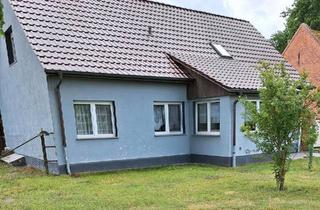 Einfamilienhaus kaufen in 19357 Karstädt, Karstädt - Haus Freistehend in Dorfrandlage