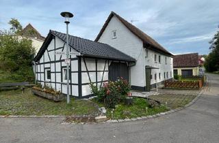 Haus kaufen in 73494 Rosenberg, Rosenberg - Zweifamilienhaus mit ELW und 4 Garageneinstellplätzen