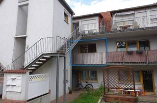 Wohnung kaufen in 36110 Schlitz, Schlitz - 2-Zi.-Wohnung im 1.OG Eigentumswohnung Balkon Stellplatz