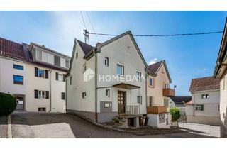 Doppelhaushälfte kaufen in 70736 Fellbach, Fellbach - Charmante Doppelhaushälfte mit Dachterrasse und Gewölbekeller - solide vermietet
