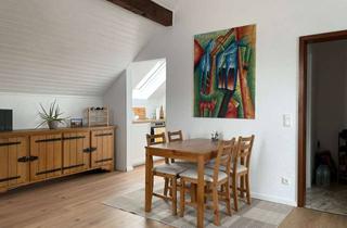 Wohnung mieten in Im Eschfeld 13, 52351 Düren, Charmantes 1-Zimmer-Dachgeschossapartment mit Balkon zum Innenhof