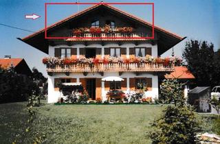 Wohnung mieten in 83671 Benediktbeuern, Freundliche 2-Zimmer-Dachgeschosswohnung mit Balkon und Einbauküche in Benediktbeuern