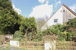 Doppelhaushälfte kaufen in 90765 Poppenreuth, Renovierungsbedürftige Doppelhaushälfte auf großzügigem Grundstück – Ideal für Abriss oder Sanierung