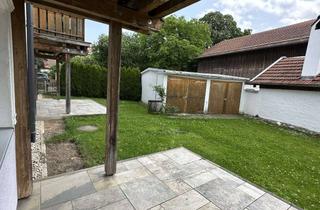 Wohnung kaufen in 82067 Ebenhausen, Schöne 4-Zimmer-Terrassenwohnung mit Einbauküche und eigenem Garten in Schäftlarn (OT Zell)