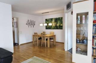 Wohnung kaufen in 94315 Straubing, Neuwertige Etagenwohnung (KFW70) mit Aufzug und Balkon