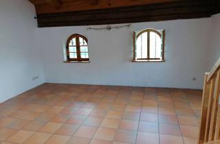 Wohnung mieten in Kirchweg, 83123 Amerang, Freundliche 3-Zimmer-Maisonette-Wohnung in Denkmalgeschützem Bauernhof in Amerang