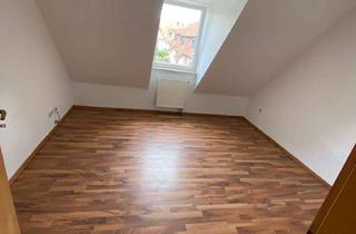 Wohnung mieten in An Der Brunnsteige 21, 97332 Volkach, Attraktive und gepflegte 3-Raum-Dachgeschosswohnung mit Balkon in Volkach