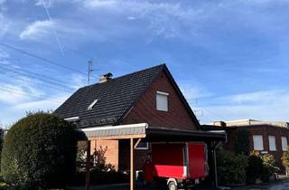 Gewerbeimmobilie kaufen in 33106 Paderborn, Große Lagerhalle mit gepflegtem Wohnhaus und Möglichkeit für zwei weitere Wohnungen in Paderborn!