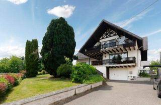 Haus kaufen in 56858 Peterswald, Großzügiges Haus mit großem Garten in Peterswald-Löffelscheid